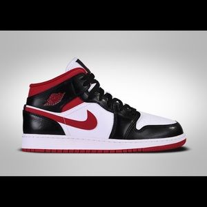 Jordan 1 Mid Gym Red/Black/White🔥🖤